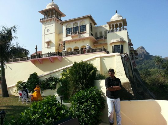 Jaipur House,Mount Abu
